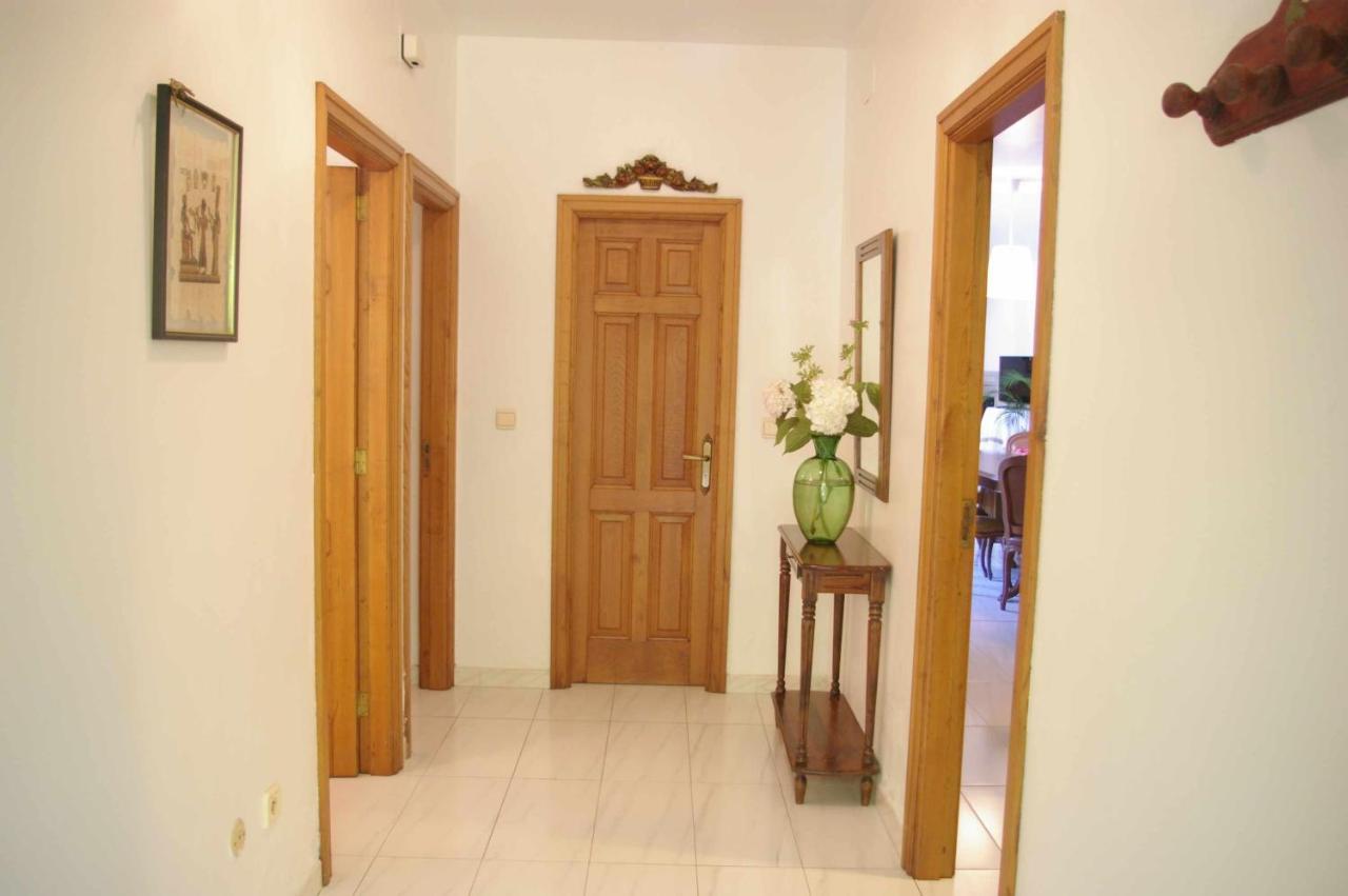 Vivienda rústica con jardín y patio interior Vilanova de Arousa Exterior foto